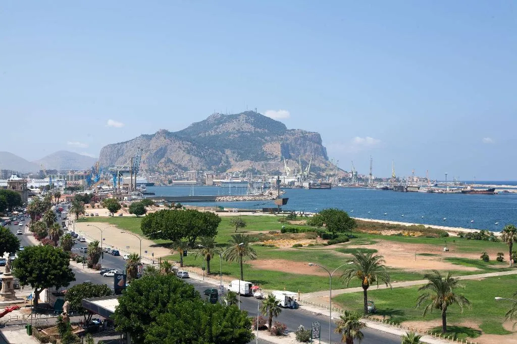General view, NH Palermo, Palermo