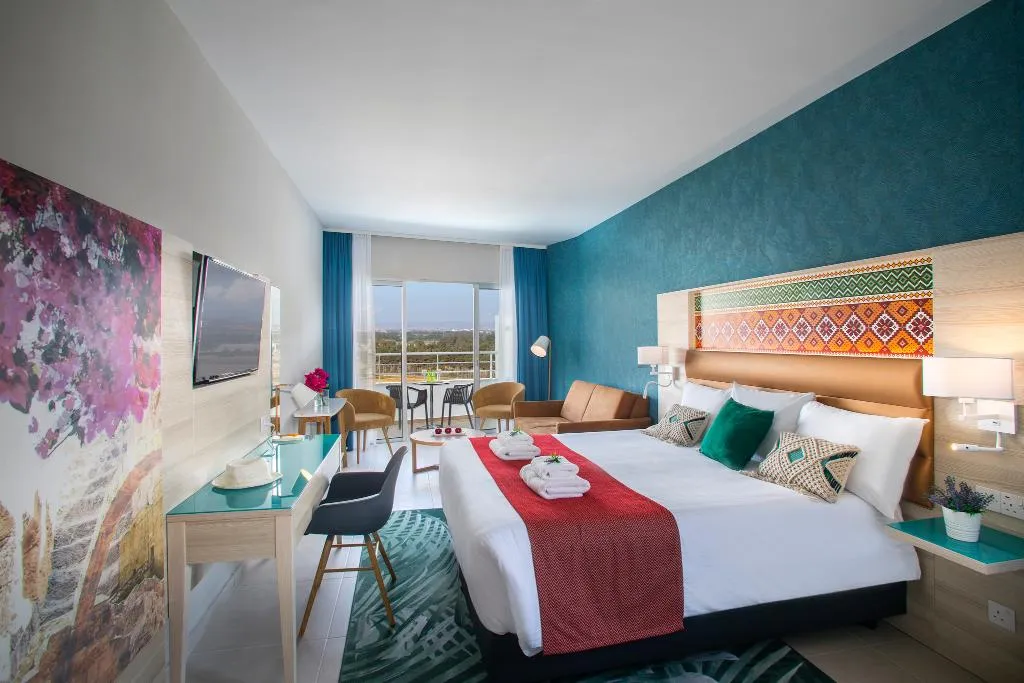 JUNIOR SUITE STANDARD Room, Leonardo Cypria Bay, Cyprus