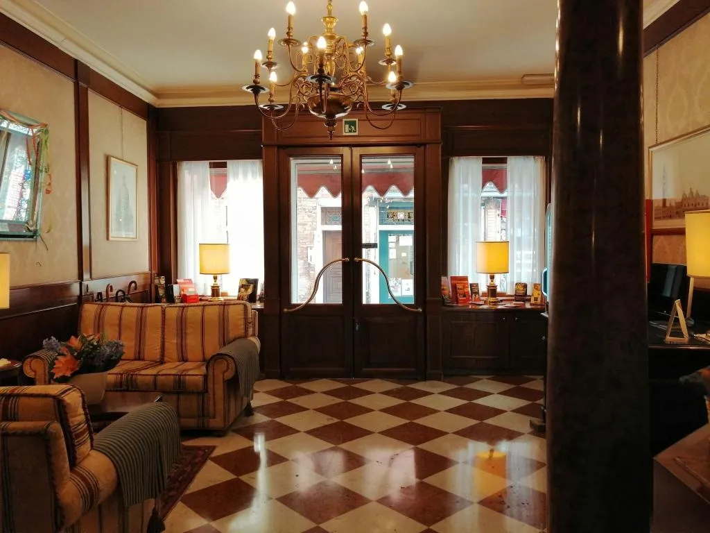 Lobby, Falier, Venice