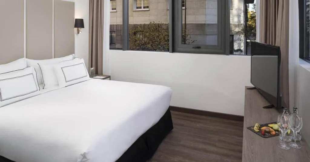 Room, Melia Madrid Serrano, Madrid