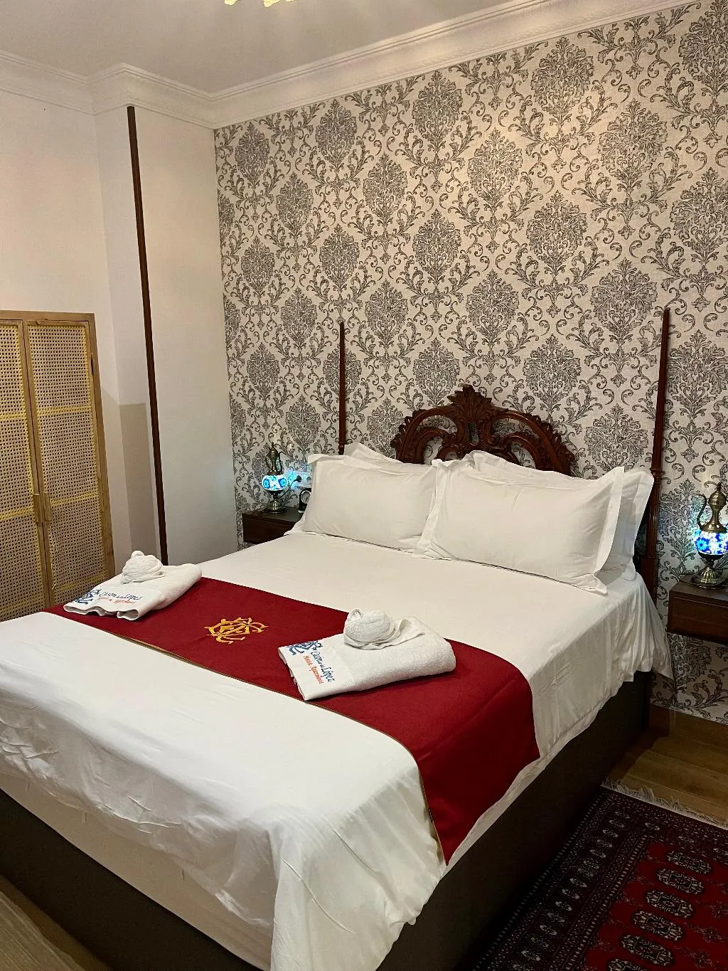 APARTMENT DELUXE Room, Cason De Los Lopez Apartments, Madrid