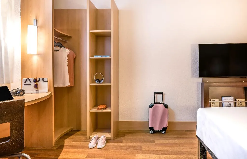 DOUBLE WITH VIEWS Room, Ibis Madrid Centro las Ventas, Madrid