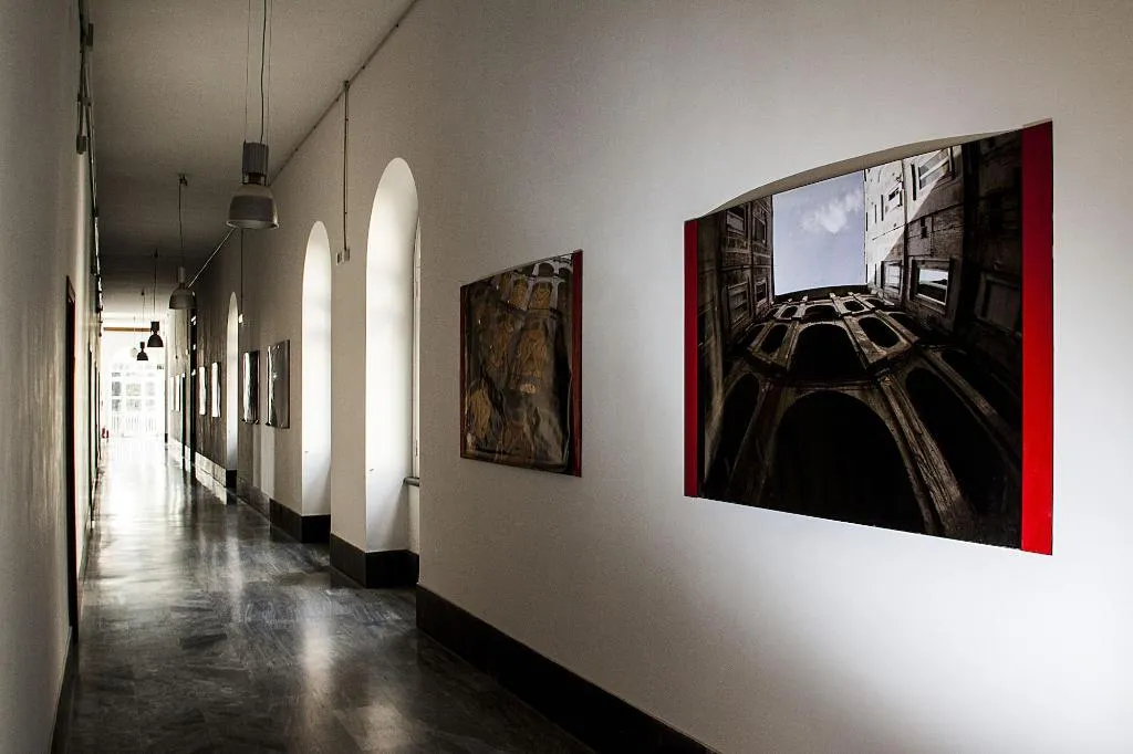 Lobby, Casa Tolentino, Naples