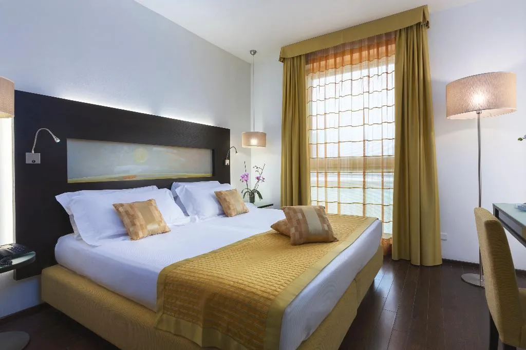 DOUBLE SINGLE USE STANDARD Room, Mercure Siracusa Prometeo, Catania