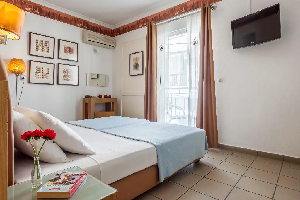 Double or Twin ECONOMY Room, Akti, Skiathos