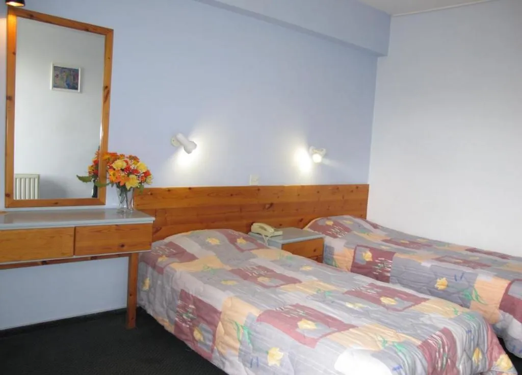 TWIN INNER Room, San Remo, Cyprus
