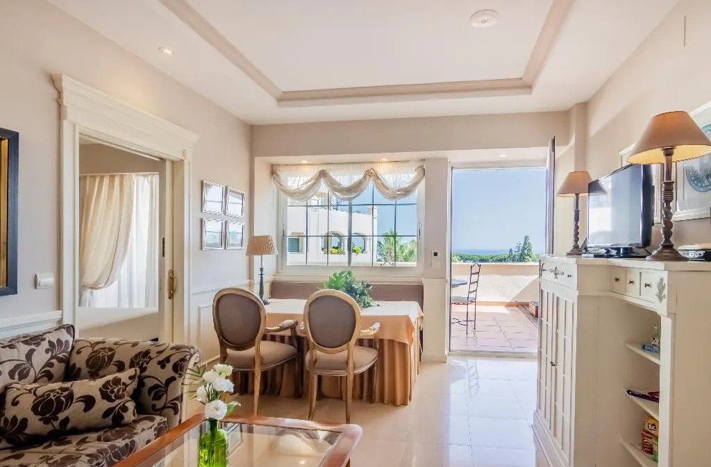 SUITE SUPERIOR TWO BEDROOMS Room, Guadalpin Suites, Costa Del Sol