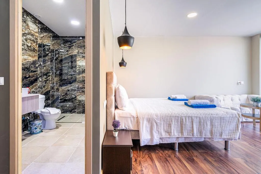 Room, Bamboo Suites, Rhodes