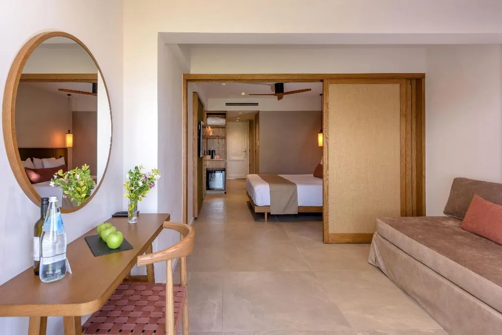 FAMILY ROOM STANDARD Room, Blue Sea Beach Affiliated by Melia, Crete