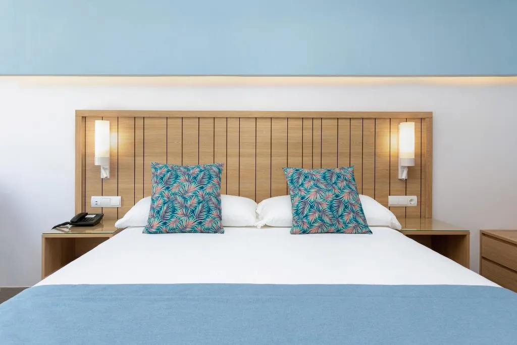 Double or Twin GRAND Room, Hotel Riu Palace Palmeras - All Inclusive, Gran Canaria