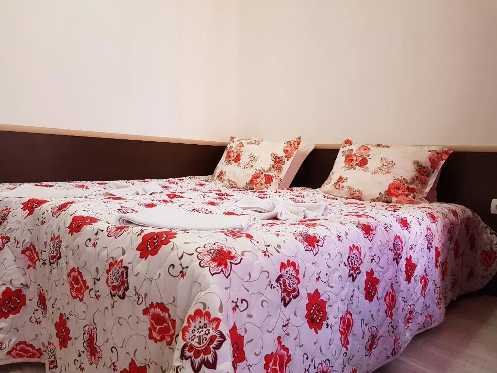 APARTMENT TWO BEDROOMS Room, Vintegra, Bourgas