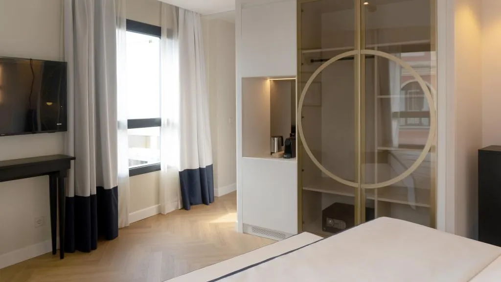 JUNIOR SUITE STANDARD Room, Sercotel Sevilla Don Luciano, Seville
