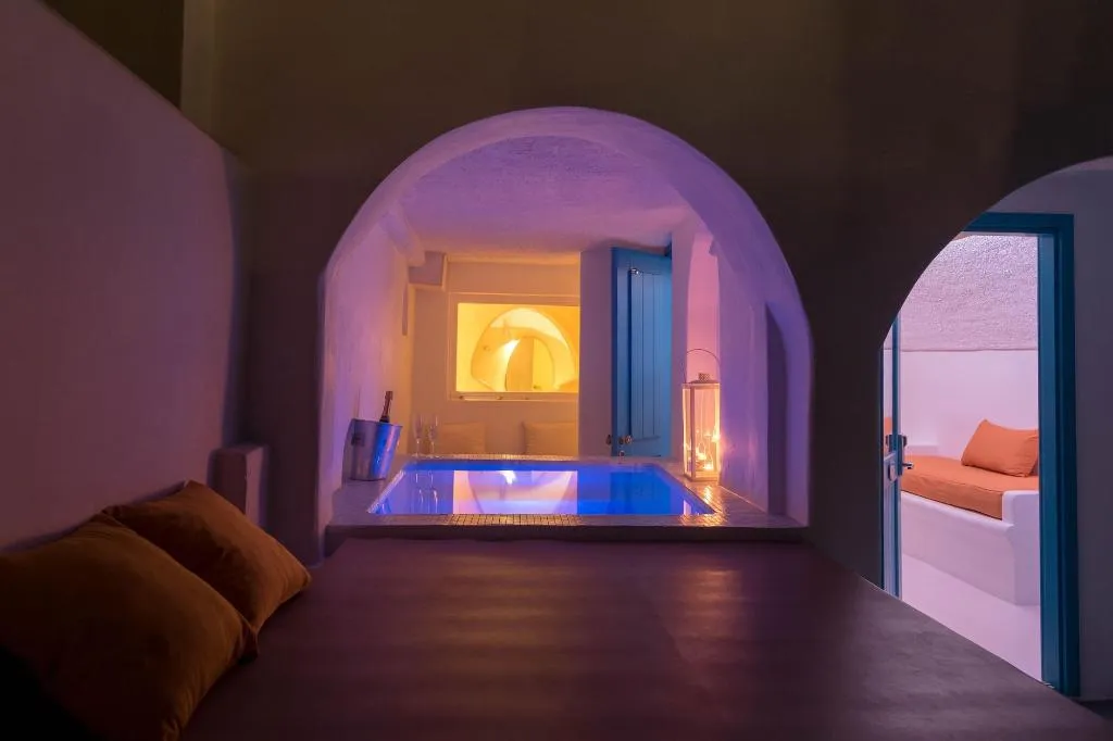 Room, Abyssanto Suites & Spa, Santorini