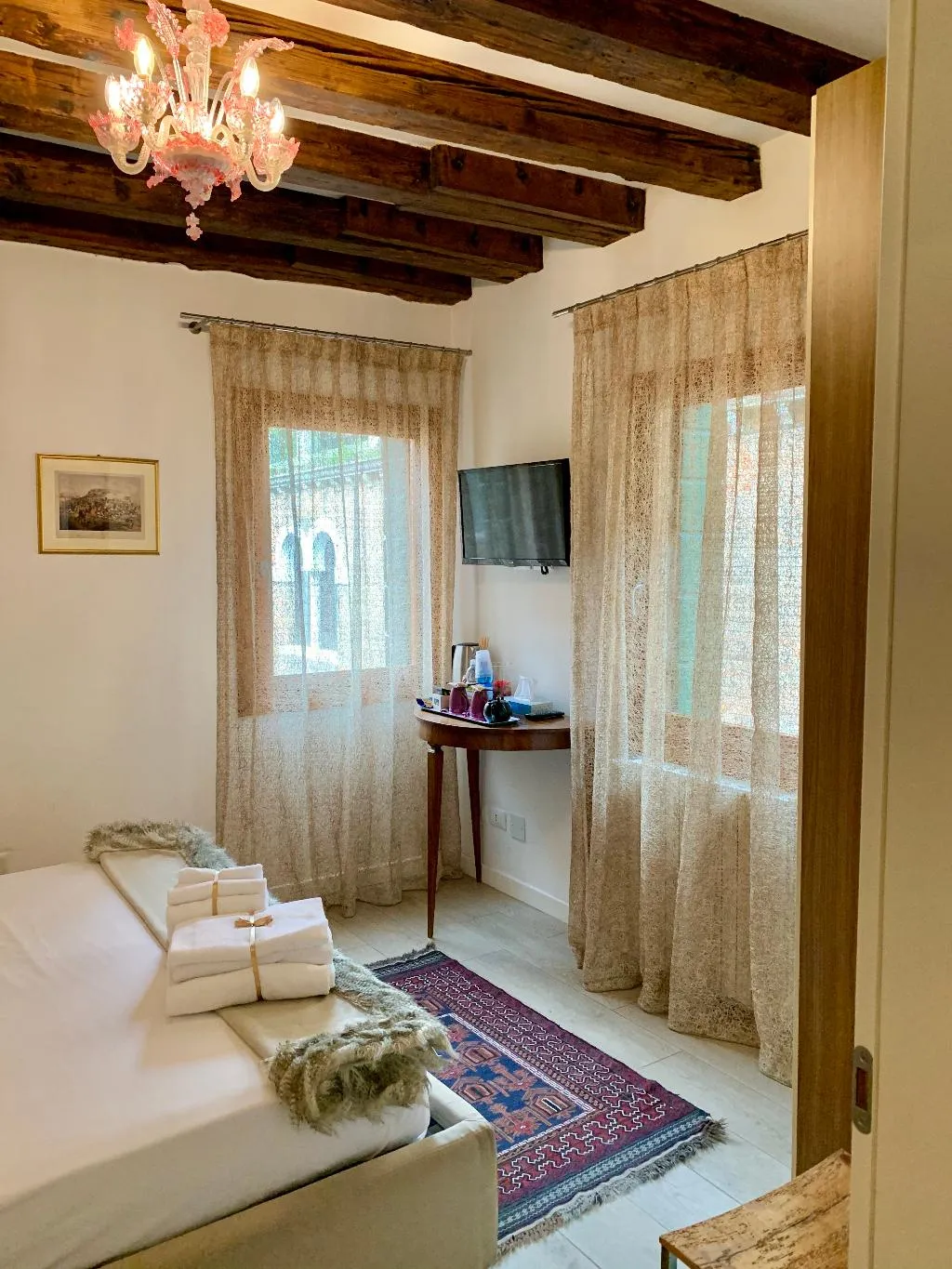 DOUBLE DELUXE Room, B&B Fortuny, Venice