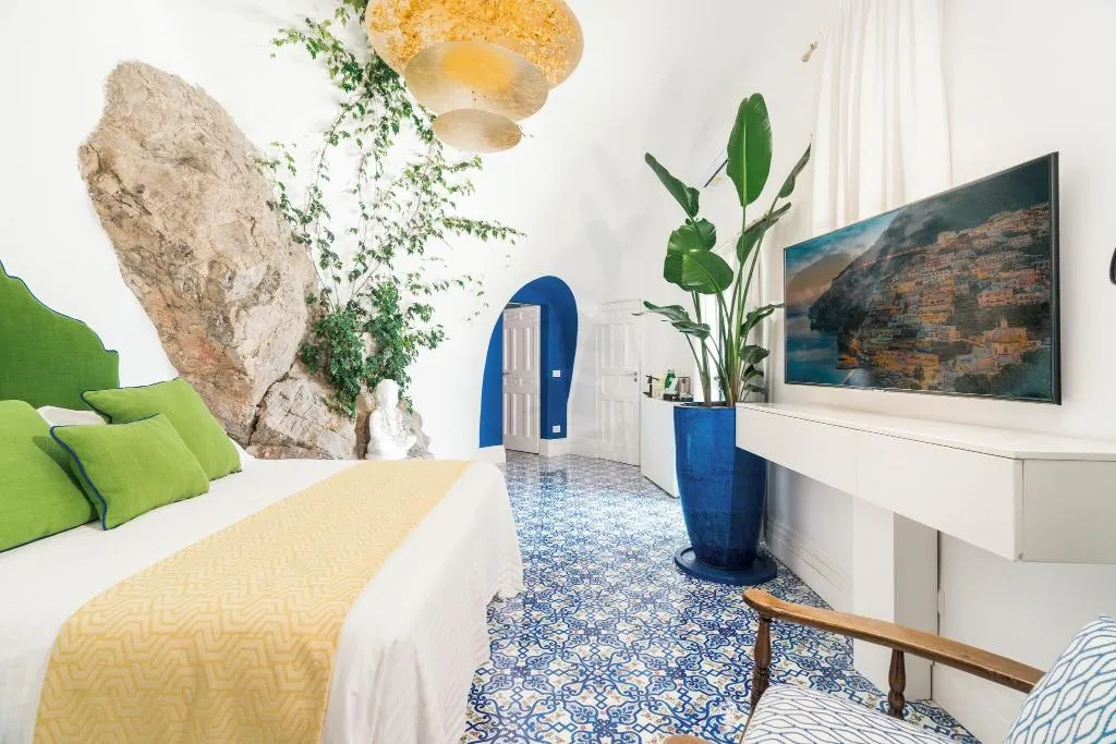 SUITE TWO QUEEN BEDS Room, Villa Magia, Naples