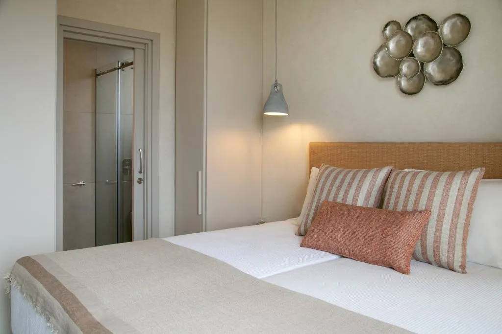 VILLA THREE BEDROOMS Room, Lora Pearl Luxury Villa, Cyprus