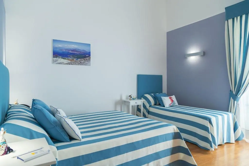 Room, Casa D Amare, Naples