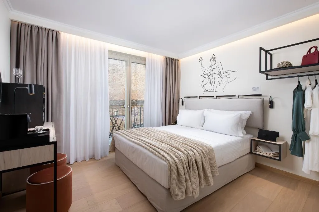DOUBLE SUPERIOR Room, Epoch House & The Orange Shop Adults Only, Kalamata