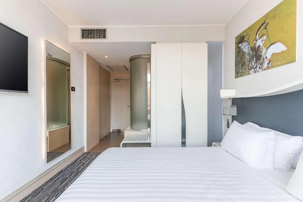 DOUBLE KING SIZE BED Room, Best Western Premier Hotel Royal Santina, Rome