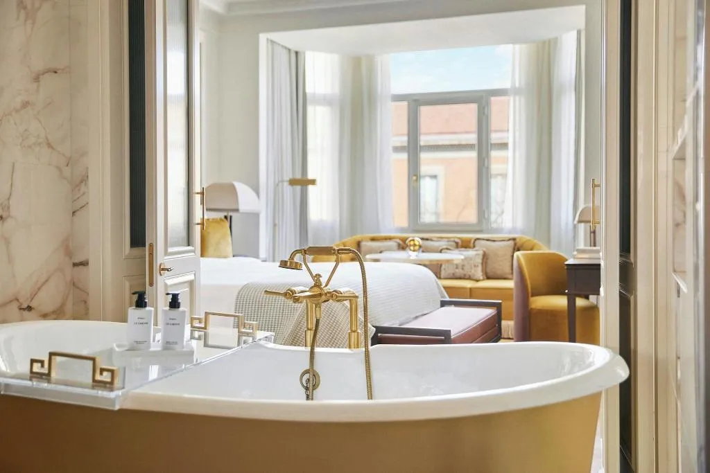 SUITE KING SIZE BED Room, The Palace, A Luxury Collection Hotel, Madrid