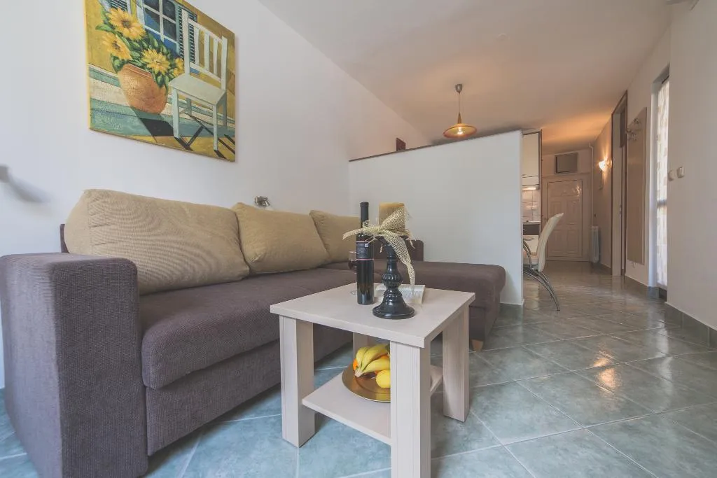 APARTMENT ONE BEDROOM Room, Beach Apartments Lavica, Split