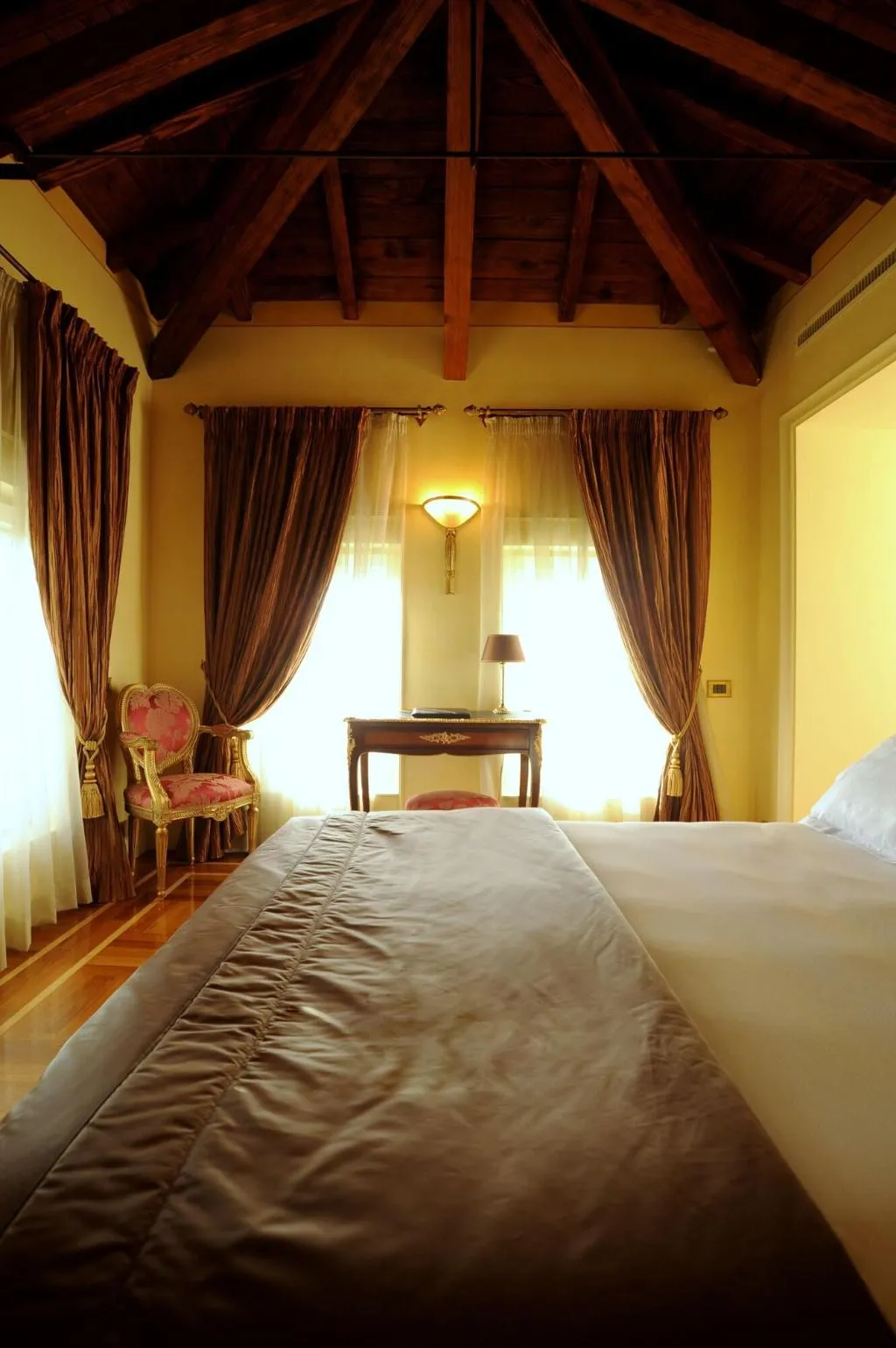 Room, Villa Duse, Rome