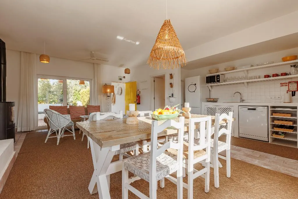 APARTMENT DELUXE THREE BEDROOM Room, Laranjal Farm House, Algarve
