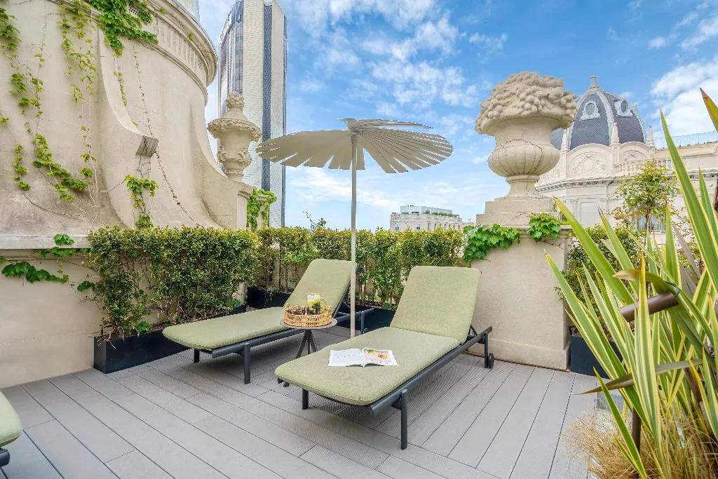 Terrace, Casagrand Luxury Suites, Barcelona