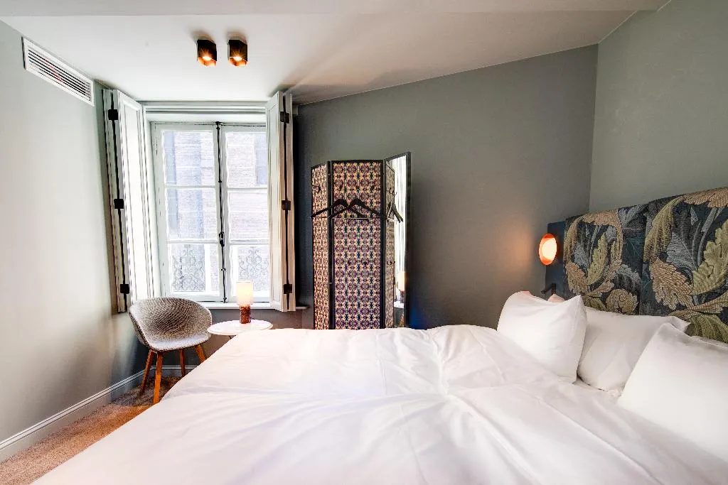 QUADRUPLE STANDARD Room, Hotel Monastere Maastricht, Amsterdam
