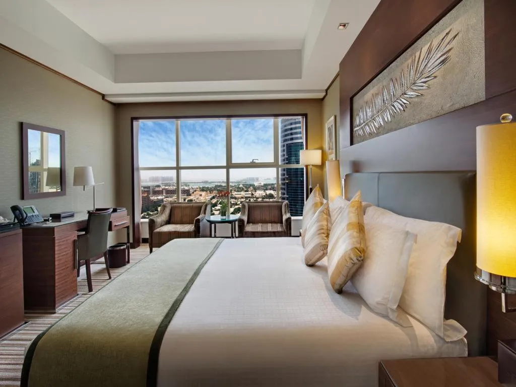 SINGLE SUPERIOR Room, Grand Millennium Dubai, Dubai
