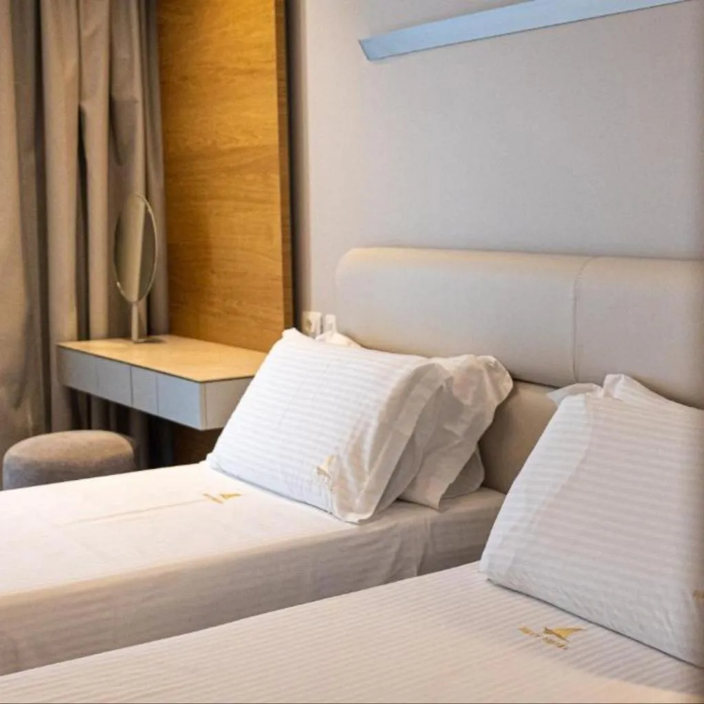 TWIN SEA VIEW Room, Navy Hotel, Kavaje