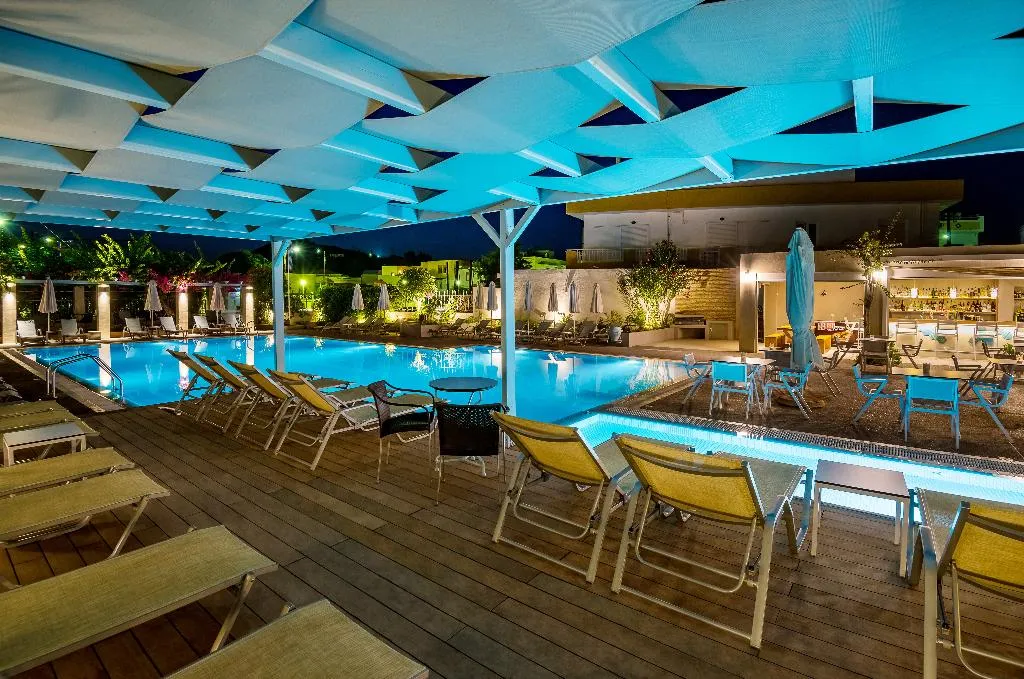 Pool, Nissia Kamares, Kos