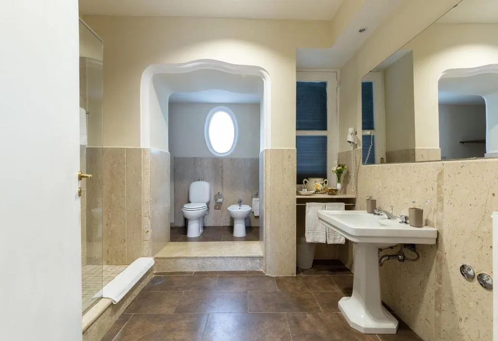 Room, B&B Il Ventre di Napoli, Naples