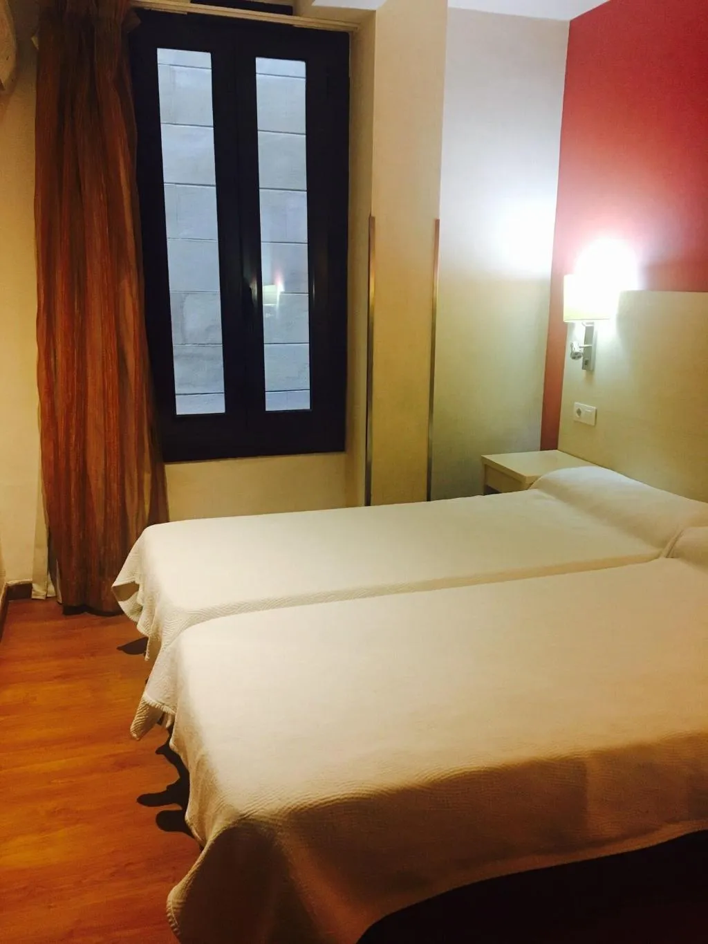Room, Hostal Fina, Barcelona