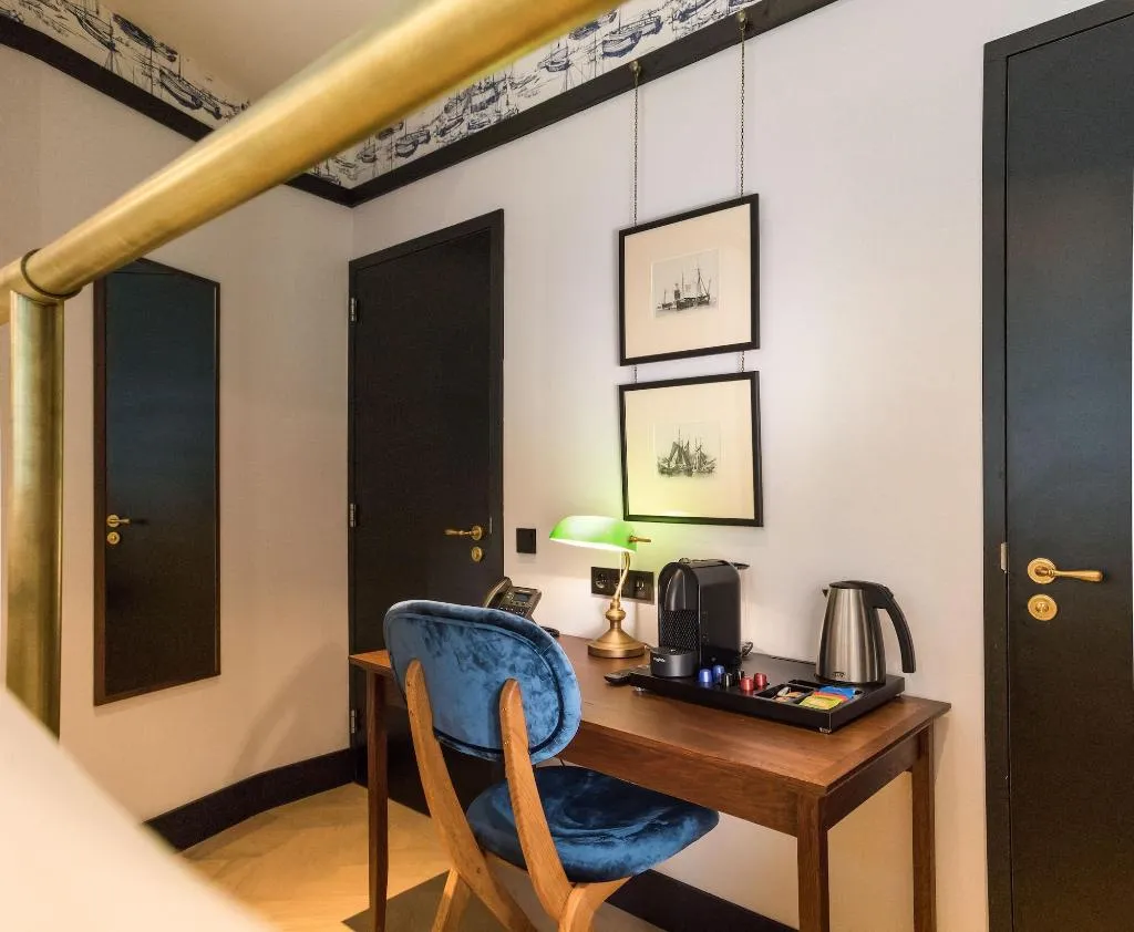 Room, The Hendrick S Hotel, Amsterdam