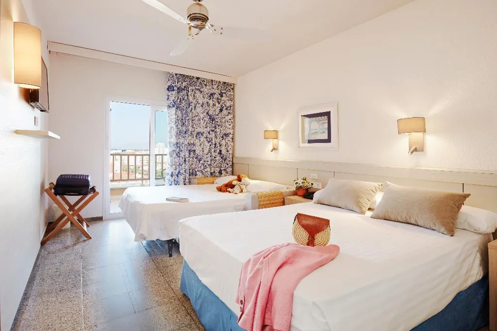 Double or Twin CAPACITY 3 Room, Prestige Goya Park, Costa Brava