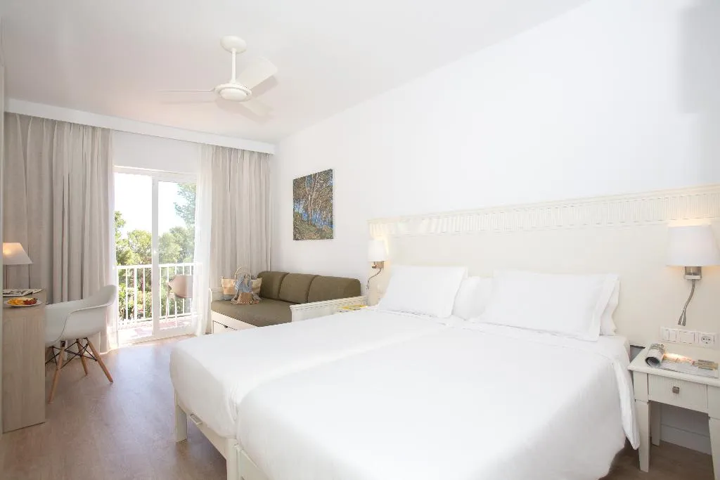Double or Twin STANDARD Room, Hotel  Castell dels Hams by Palia, Majorca