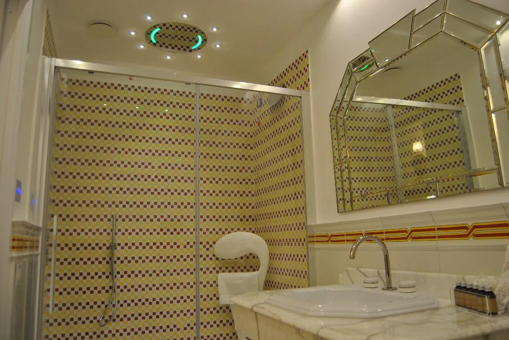 SUITE SUPERIOR CITY VIEW Room, Core Amalfitano City Suites, Naples