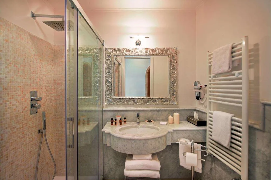 Room, Hotel Villa Gabrisa, Naples