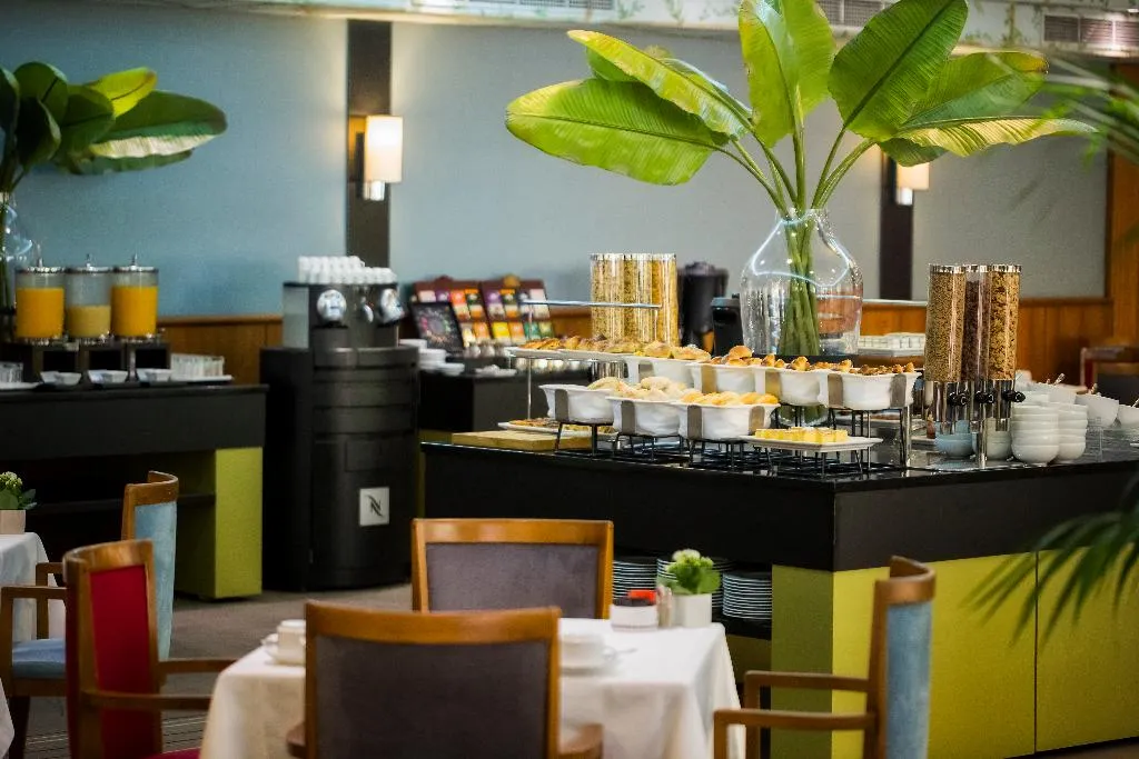 Restaurant, Altis Grand Hotel, Lisbon