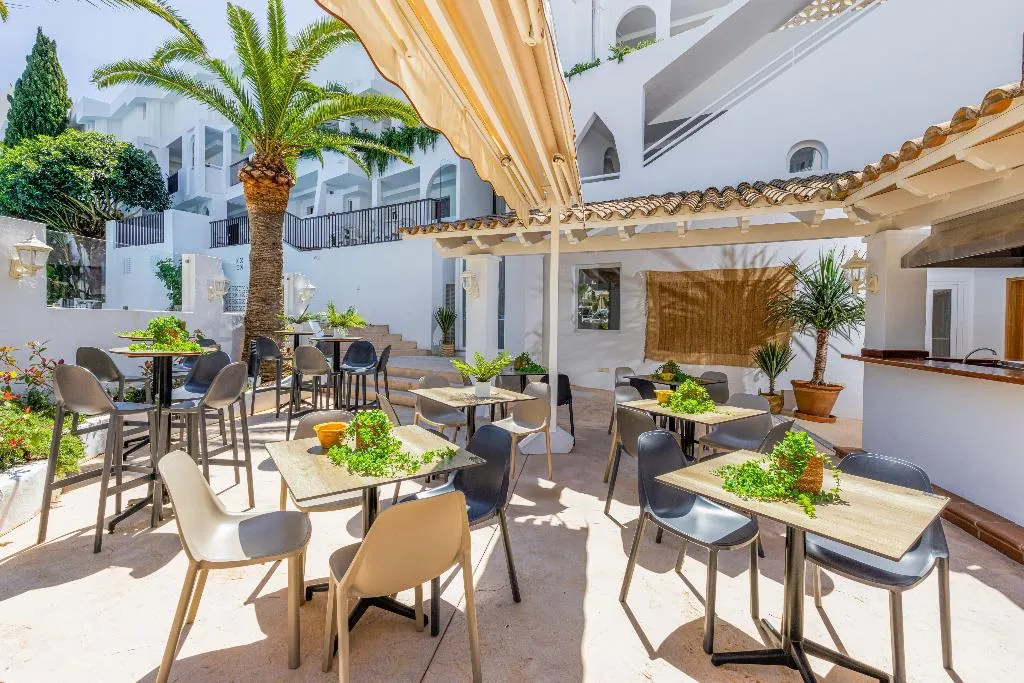 Restaurant, Sol Cala d'Or Apartamentos, Majorca