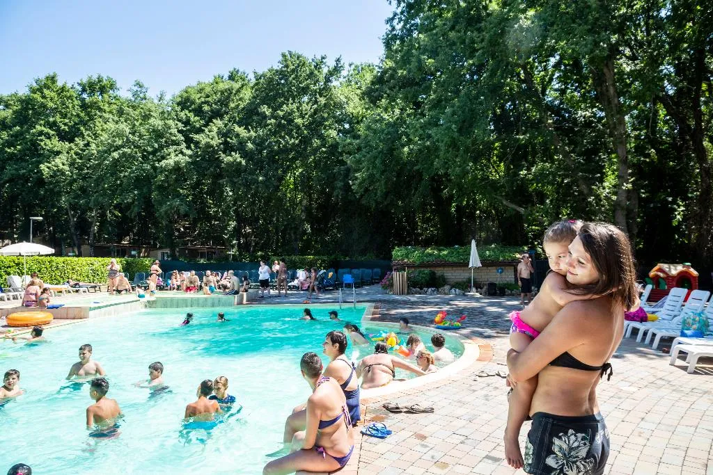 Pool, hu I Pini Village, Rome