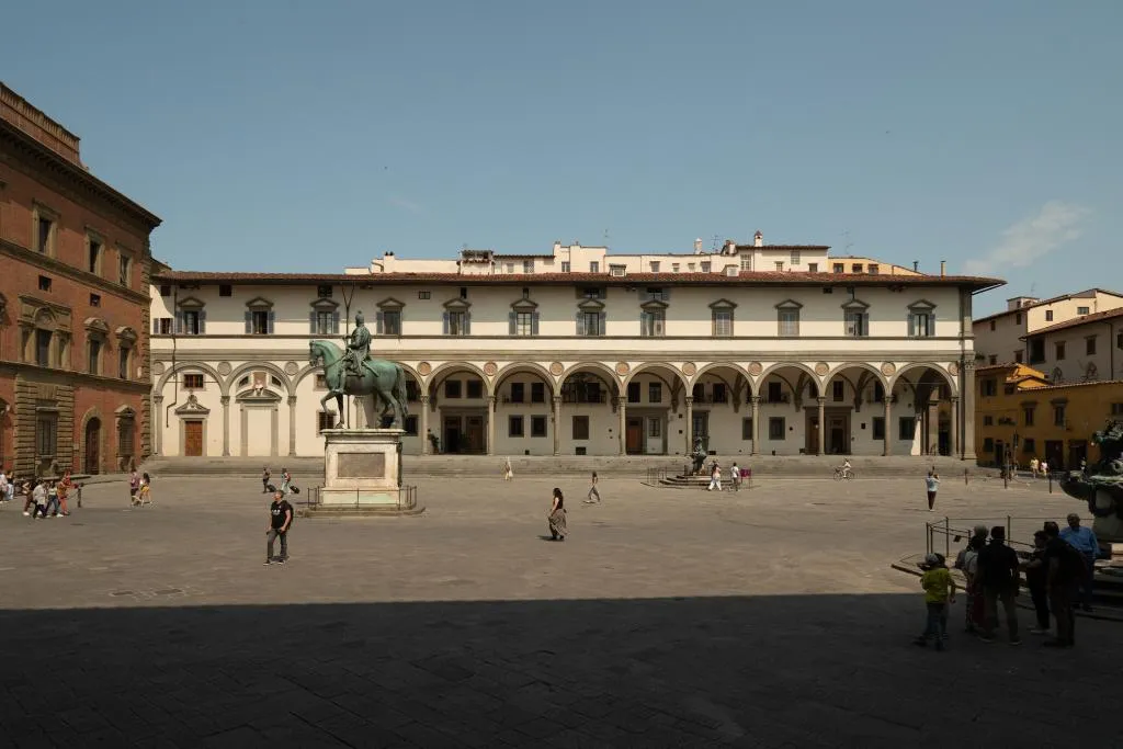 General view, Loggiato Dei Serviti, Florence