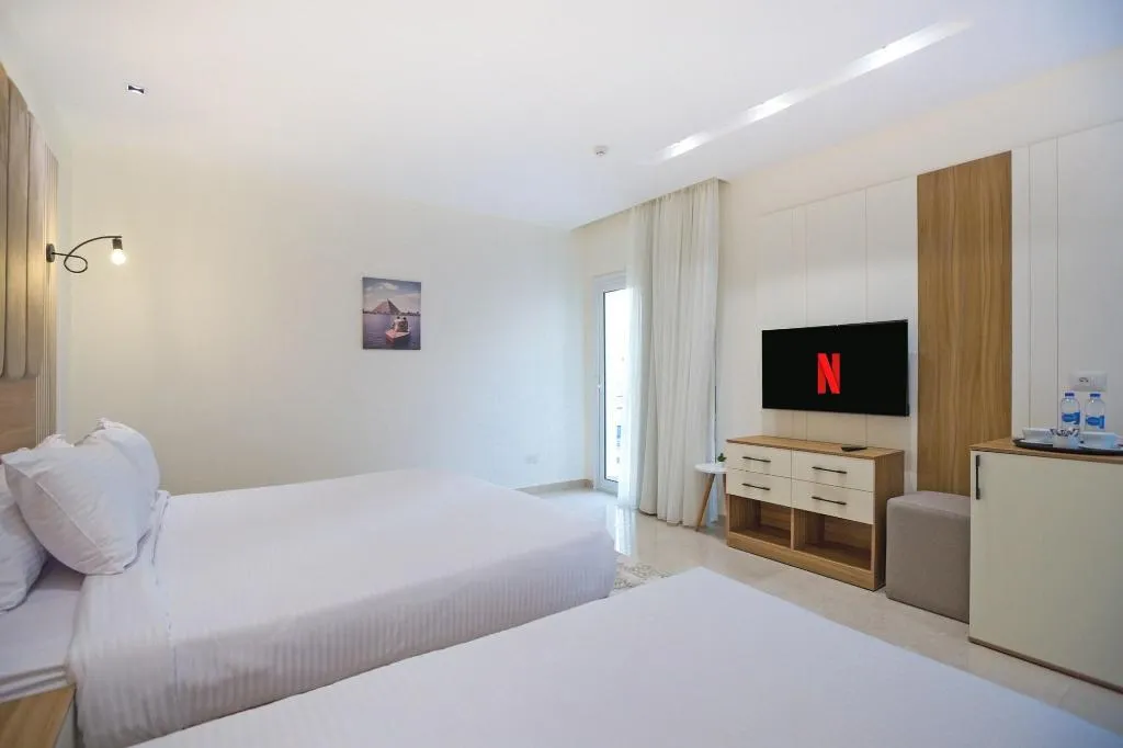 Room, Mazar Pyramids Hotel, Cairo