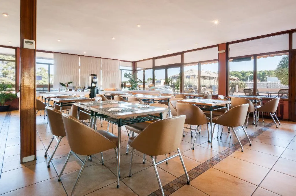 Restaurant, Los Olivos, Madrid