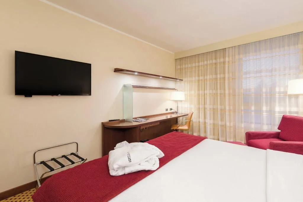 DOUBLE EXECUTIVE KING BED Room, Courtyard Venice Airport, Venice