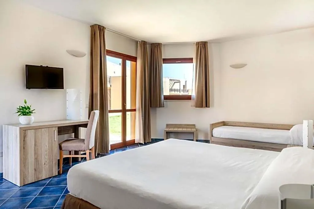 TRIPLE COMFORT Room, VOI Arenella Resort, Catania