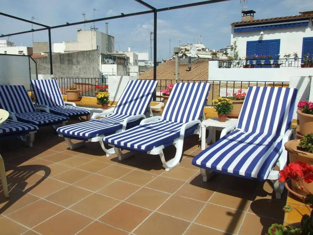 Terrace, Montserrat, Costa Brava