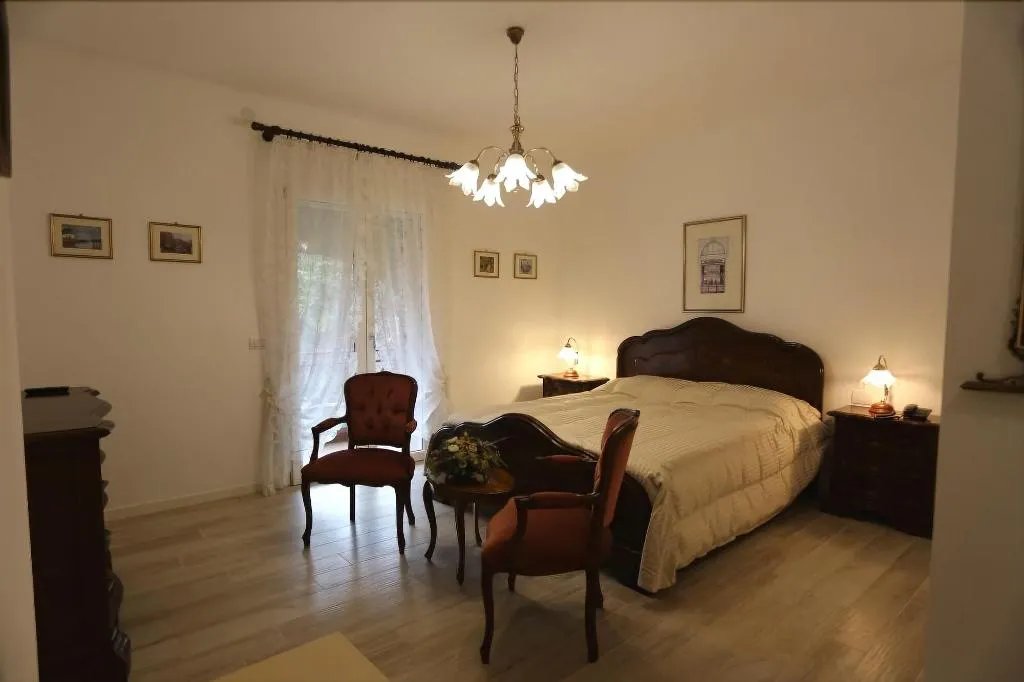 Room, B&B Le Olme, Venice