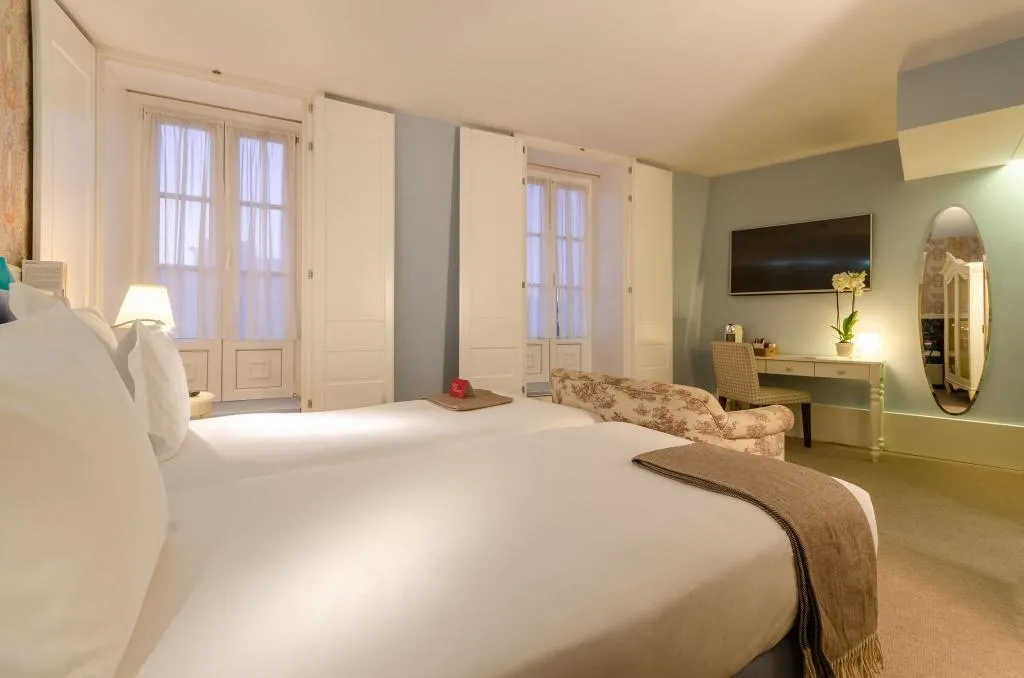 DOUBLE SUPERIOR CITY VIEW Room, Lx Boutique Hotel, Lisbon